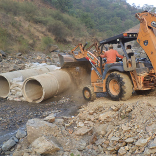 #Oaxaca @GabinoCue Reconstruirá CAO puente colapsado en San Martín Peras