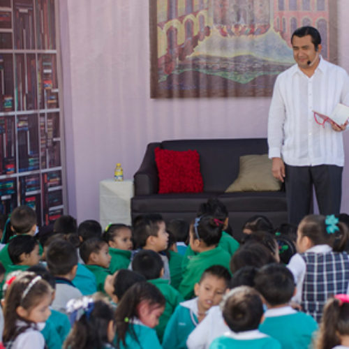 Comparte titular del IEEPO lectura con escolares del Jardín de Niños “Juan Ruiz de Alarcón”