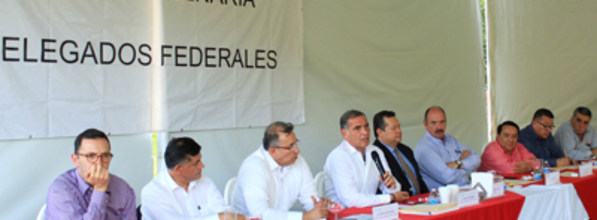Gobierno de Gabino Cué consolida gobernabilidad en Oaxaca