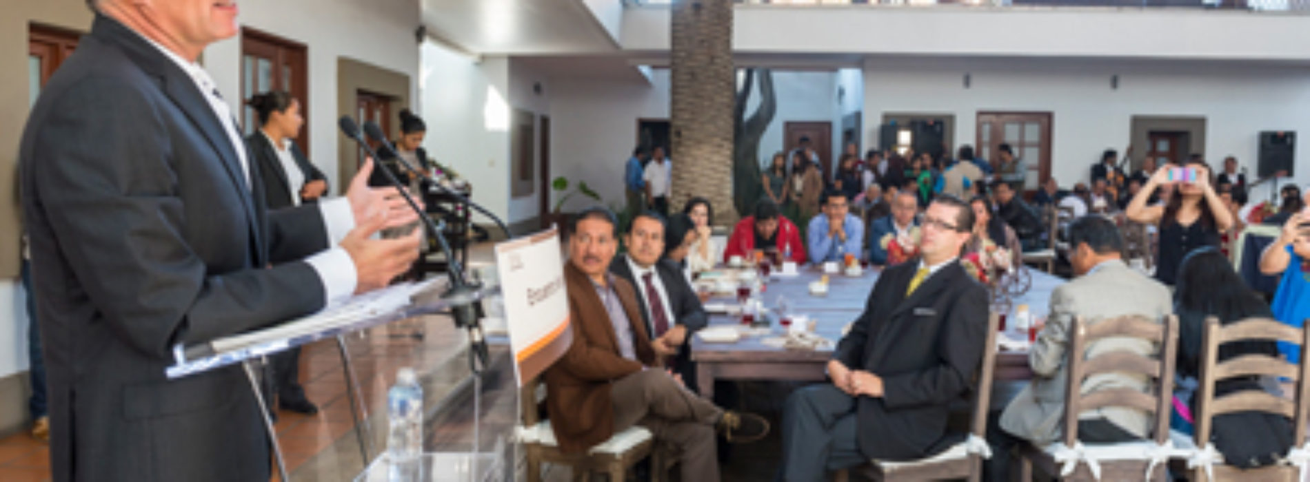 2016, año de consolidación para el desarrollo de Oaxaca: Gabino Cué