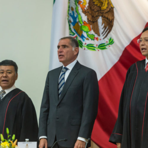 Reafirma Gabino Cué vínculos de cooperación y respeto a la autonomía del Poder Judicial del Estado