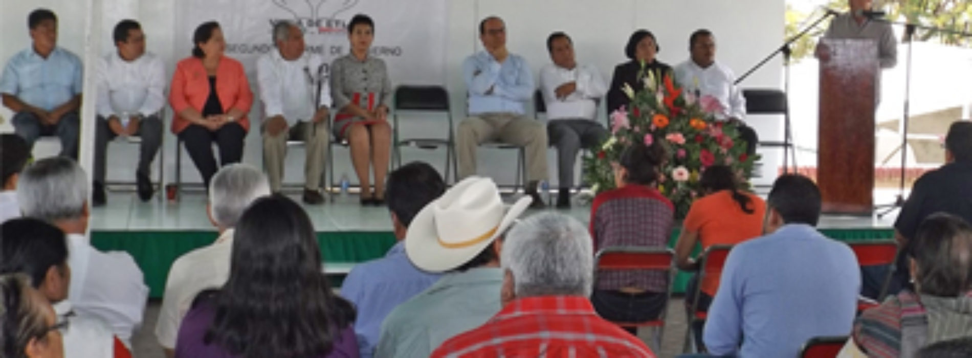 Villa de Etla avanza en la ruta de la paz y el progreso: Daniel Juárez