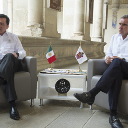 Oaxaca, ejemplo nacional en la implementación de la Reforma Educativa: Osorio Chong