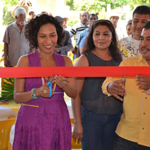 Inauguran Casa de la Mujer en región de la Costa