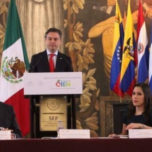 SEP presenta el portal de transparencia de Escuelas al CIEN