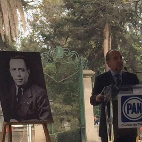 Discurso de Trump es igual al que usó Hitler: Calderón