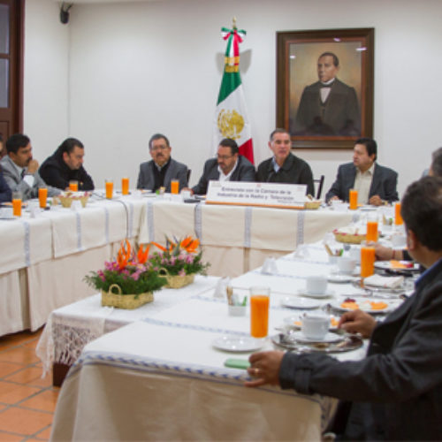 Gobierno de Oaxaca, preparado para hacer frente al virus del Zika: Gabino Cué