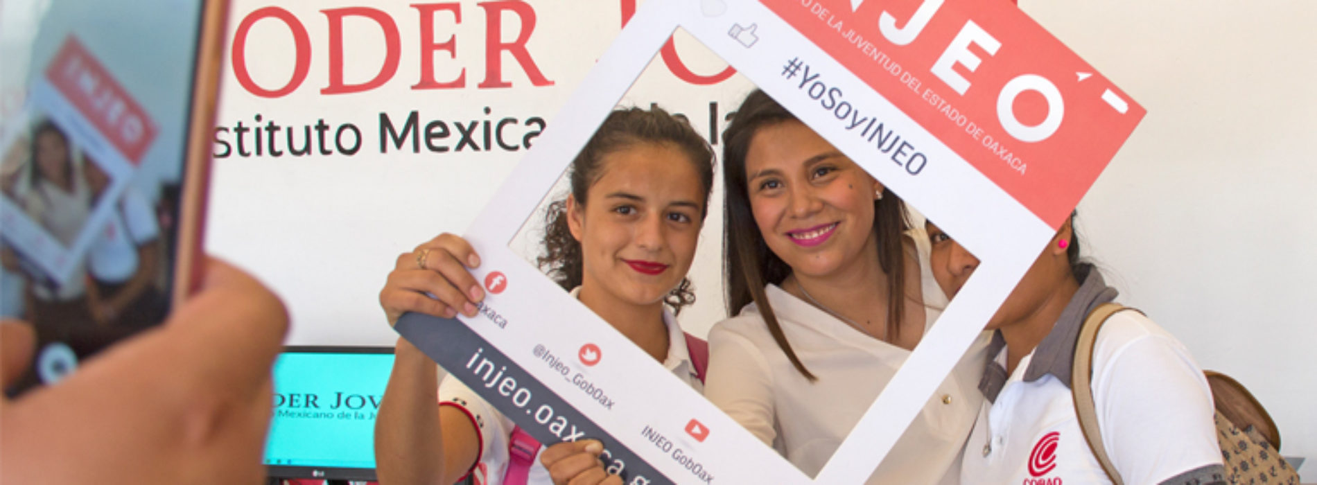 Entrega INJEO apoyos a Espacio Poder Joven de San Pedro Tapanatepec