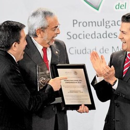Peña Nieto: podrán crearse empresas en un solo día vía web