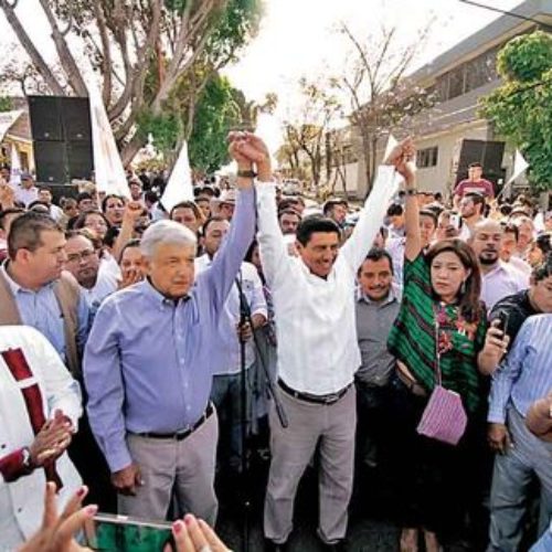 AMLO formalizará hoy pacto con CNTE contra la reforma