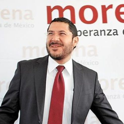 Morena presenta candidatos a Constituyente