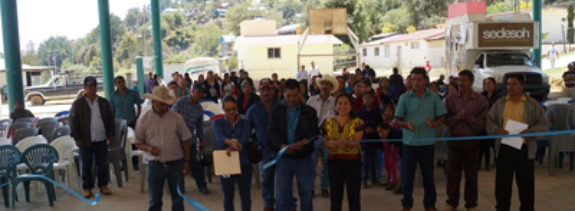 Reconocen municipios de Sierra Sur apoyos de Caravanas “Bienestar”