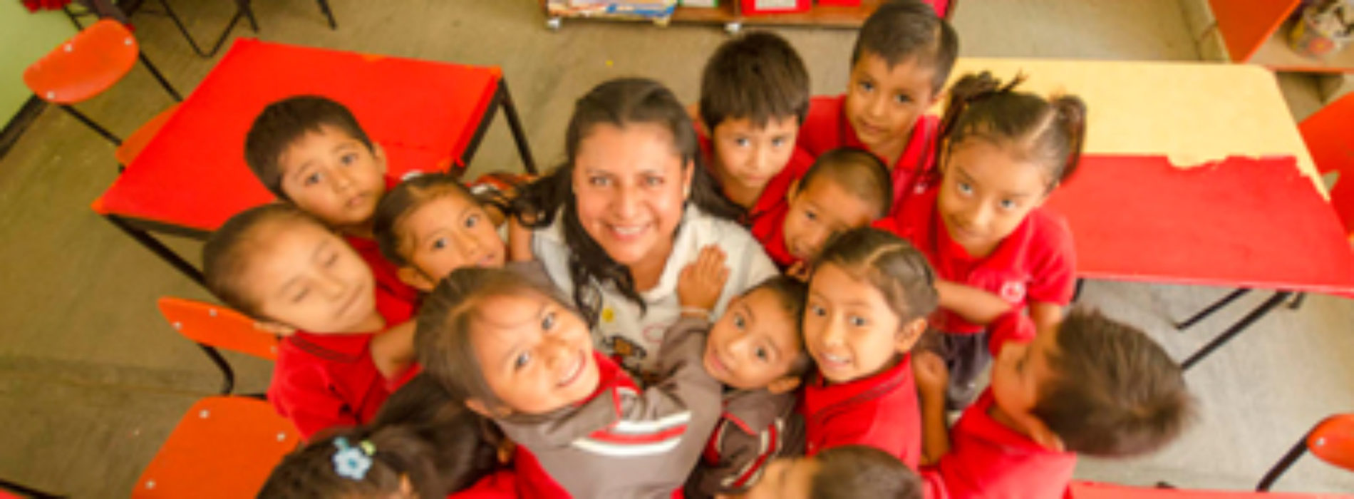 Profesora Nancy Adriana Díaz, formadora de 20 generaciones de preescolares oaxaqueños