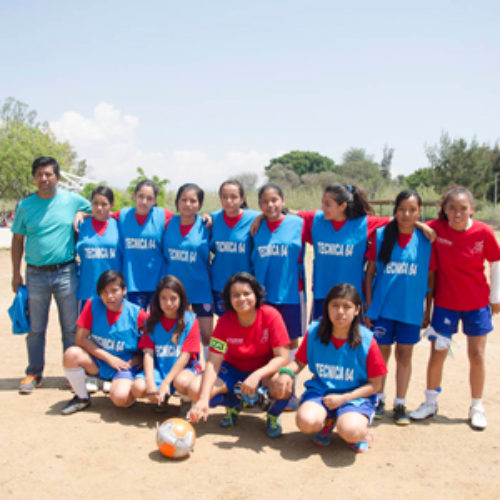 Realizan encuentro deportivo en Miahuatlán
