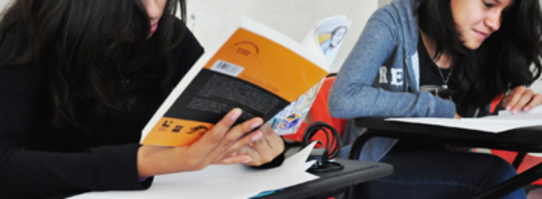 Participan escolares de la Secundaria “Moisés Sáenz Garza” en actividades de fomento a la lectura