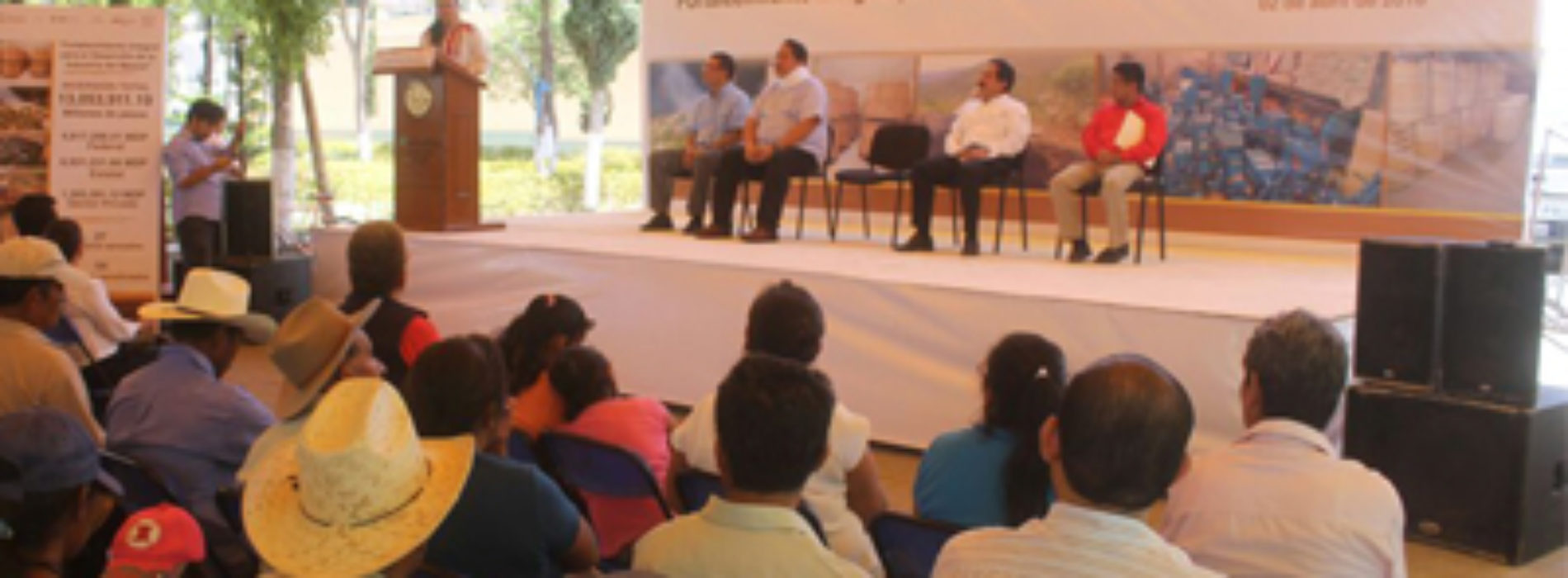 Con inversión de 92 MDP, STyDE fortalece la industria del mezcal en Oaxaca
