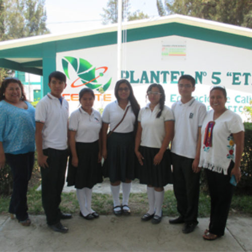 Alumnos del CECyTEO obtienen beca del programa “Beca Jóvenes en Acción” otorgada por México y Estados Unidos