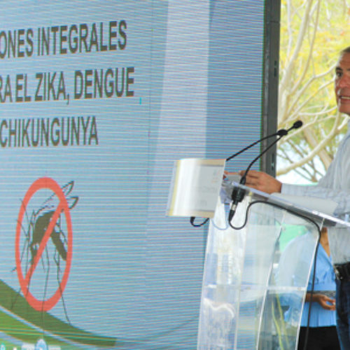 Instruye Gabino Cué a la Secretaría de Salud intensificar acciones preventivas para combatir Zika, Dengue y Chikungunya