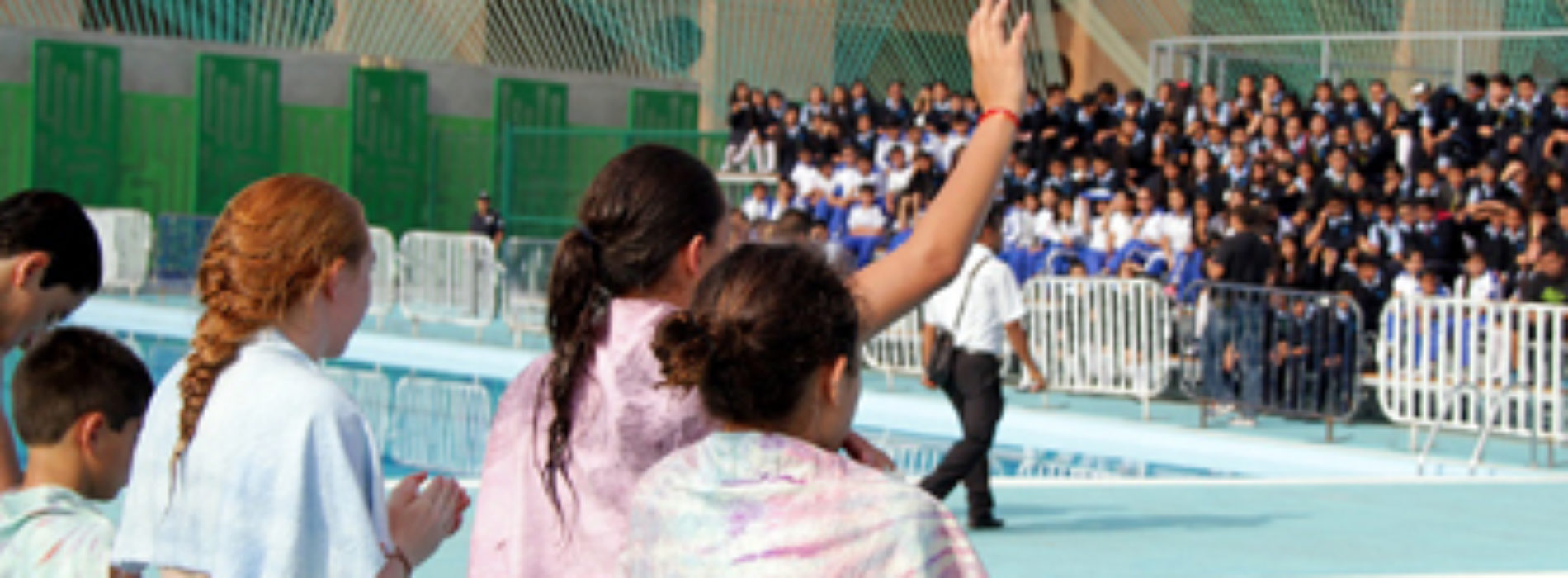 Estudiantes de Secundaria conocen el complejo del Polideportivo Zona Poniente del ITO