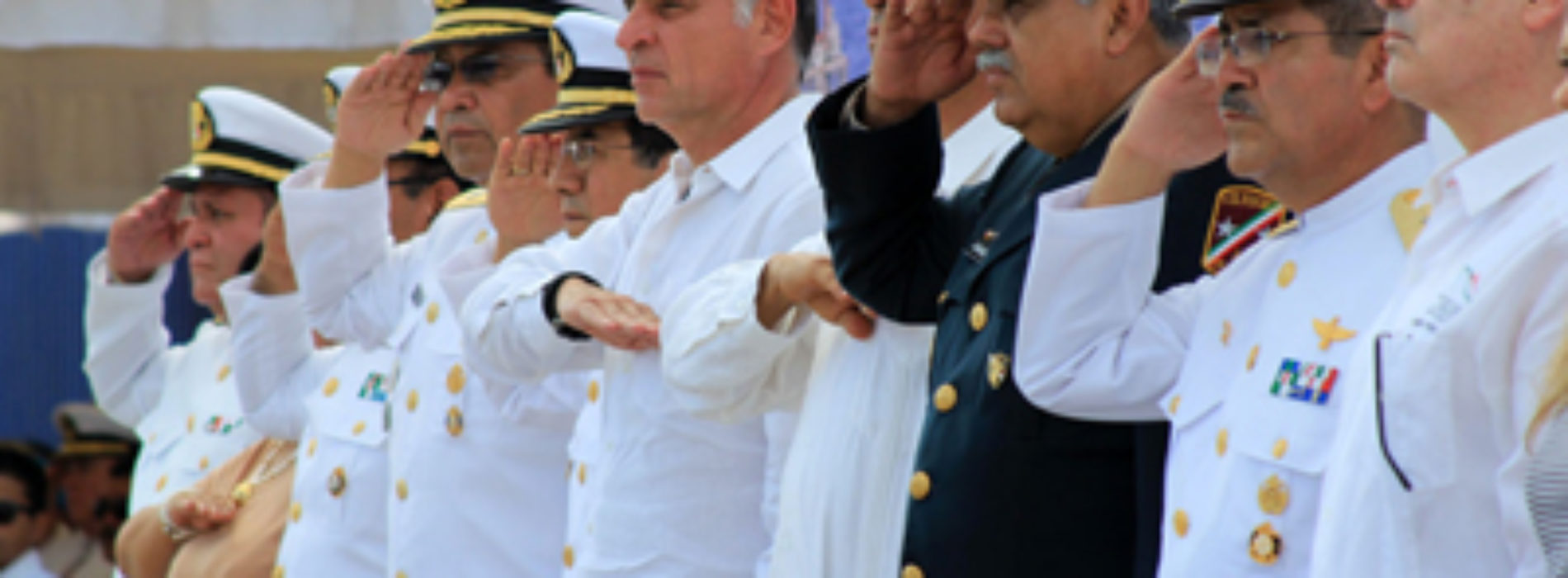 Participa Gabino Cué en 99 Aniversario de la Marina Armada de México