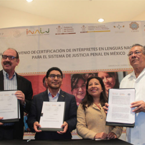 Certificarán a alumnos del Colegio para la Educación Integral Intercultural como intérpretes de Juicios Orales