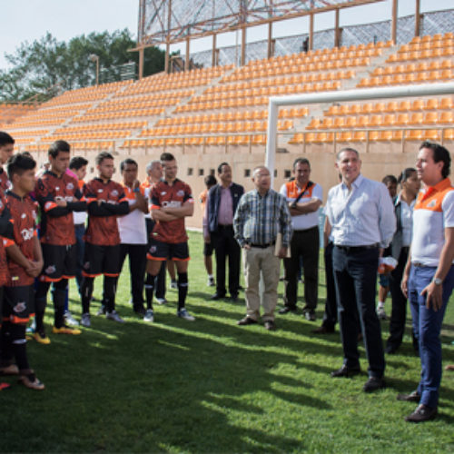 Desea éxito Gabino Cué al equipo Alebrijes en Torneo de Apertura 2016