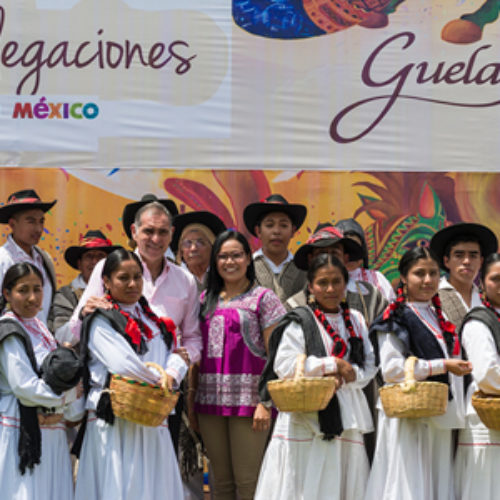 Pueblos de Oaxaca dan muestra de hermandad previo al Primer Lunes del Cerro