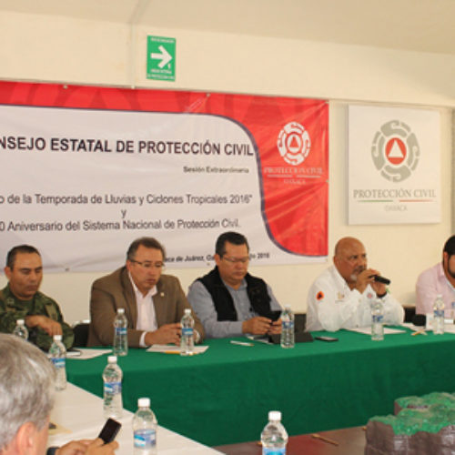 En fase de alerta 150 municipios de Oaxaca ante desplazamiento del meteoro “Earl”