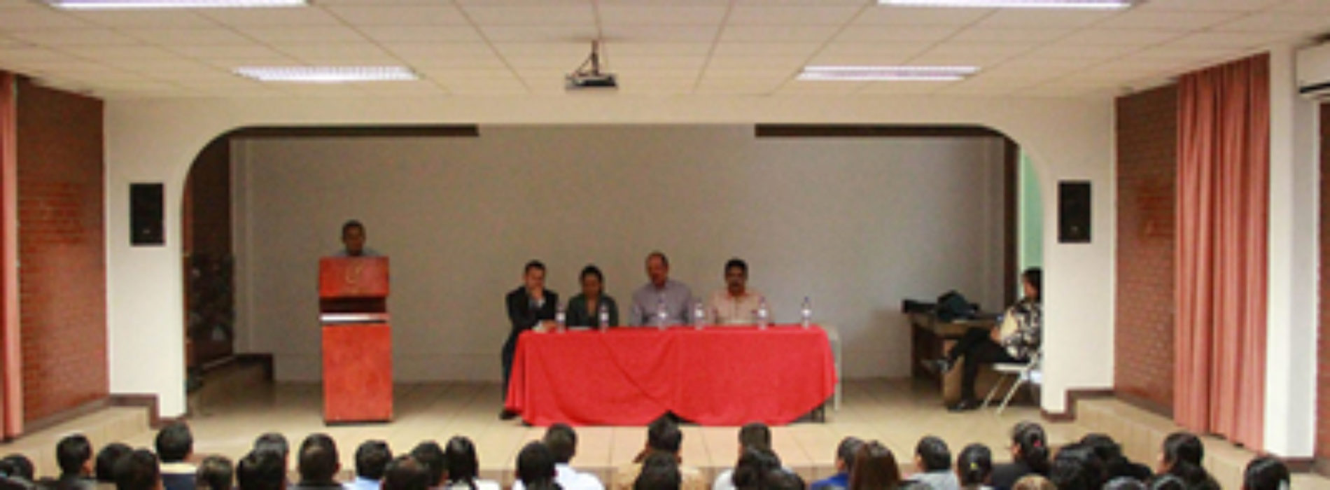 Con capacitación y evaluación, fortalecen la calidad de los Telebachilleratos de Oaxaca