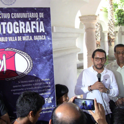En marcha el Colectivo Comunitario de Fotografía en la Villa de Mitla