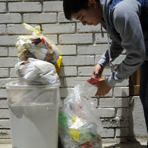 Advierte Dirección de Salud Pública riesgos que ocasiona tirar basura en las calles