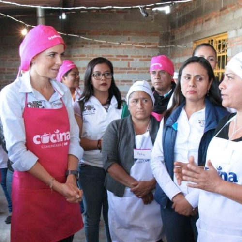 Ivette Morán supervisa y entrega apoyos a Cocina Comunitaria en Zimatlán de Álvarez