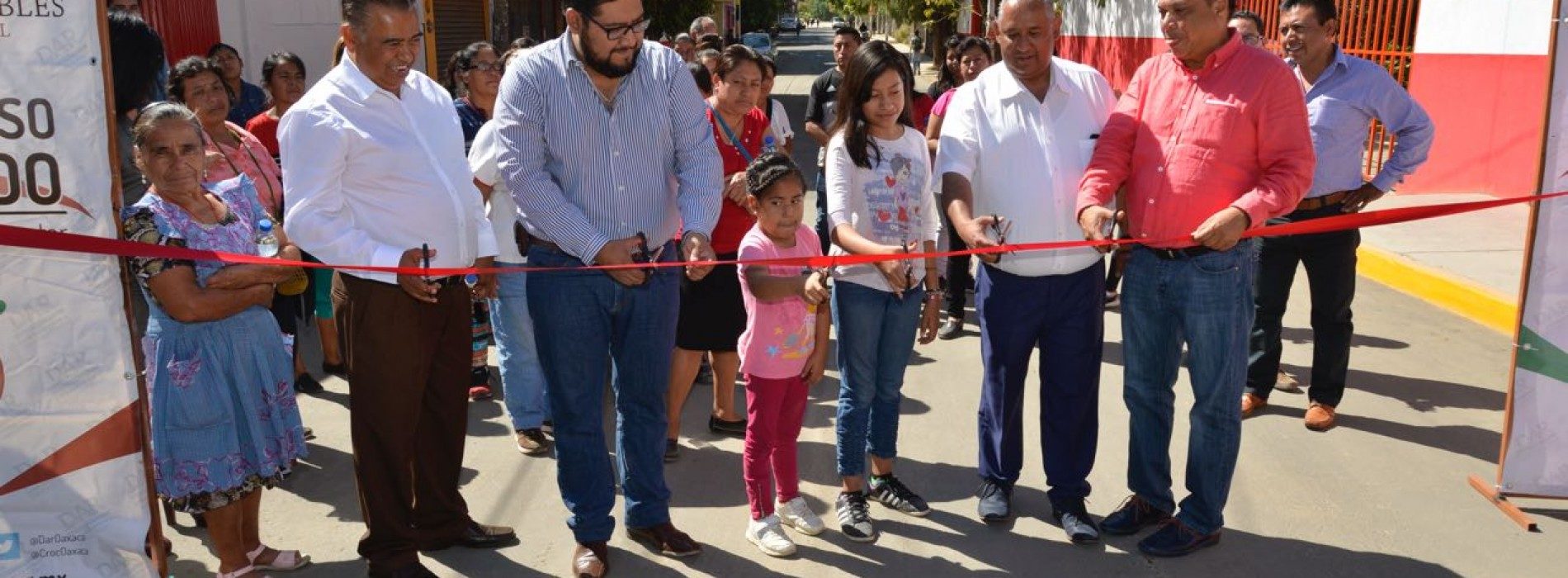 Inauguran obras de pavimentación en la cabecera municipal