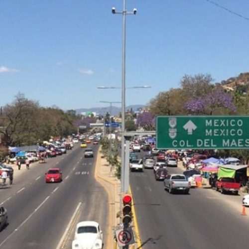 En Oaxaca, no hay cacería contra autos emplacados en otro
estado: SEVITRA