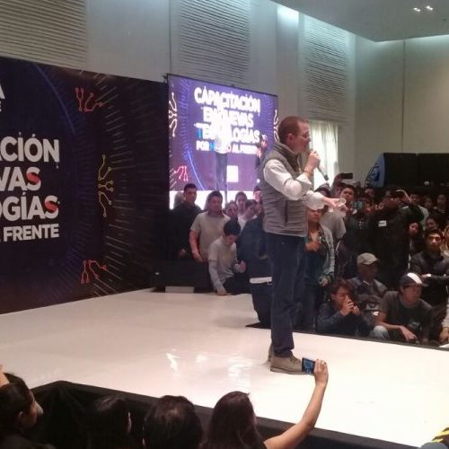 El Frente capacita a sus jóvenes en Puebla para apoyar a
Anaya y otros candidatos en redes