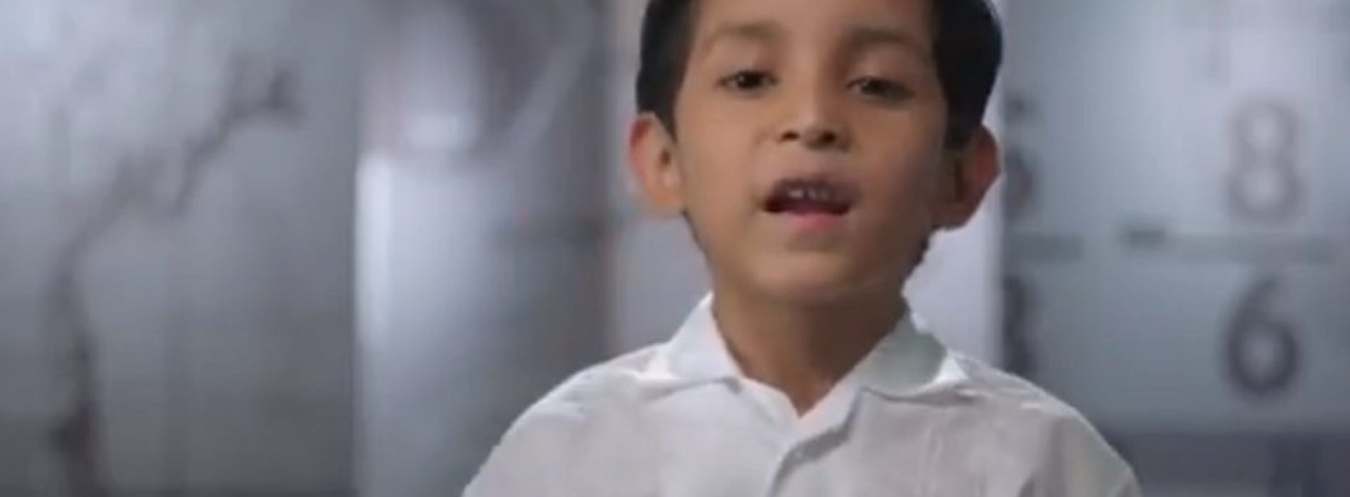 Morena pide al INE cancelar la difusión del spot de
Mexicanos Primero donde aparecen niños