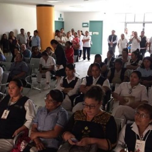 Reinician actividades trabajadores del Hospital de la Niñez
Oaxaqueña