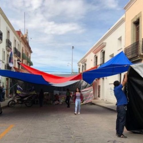 Retira Sección 22 plantón de las calles de la ciudad de
Oaxaca