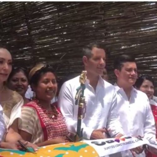 En Oaxaca «Casa llena» y de fiesta por la
Guelaguetza