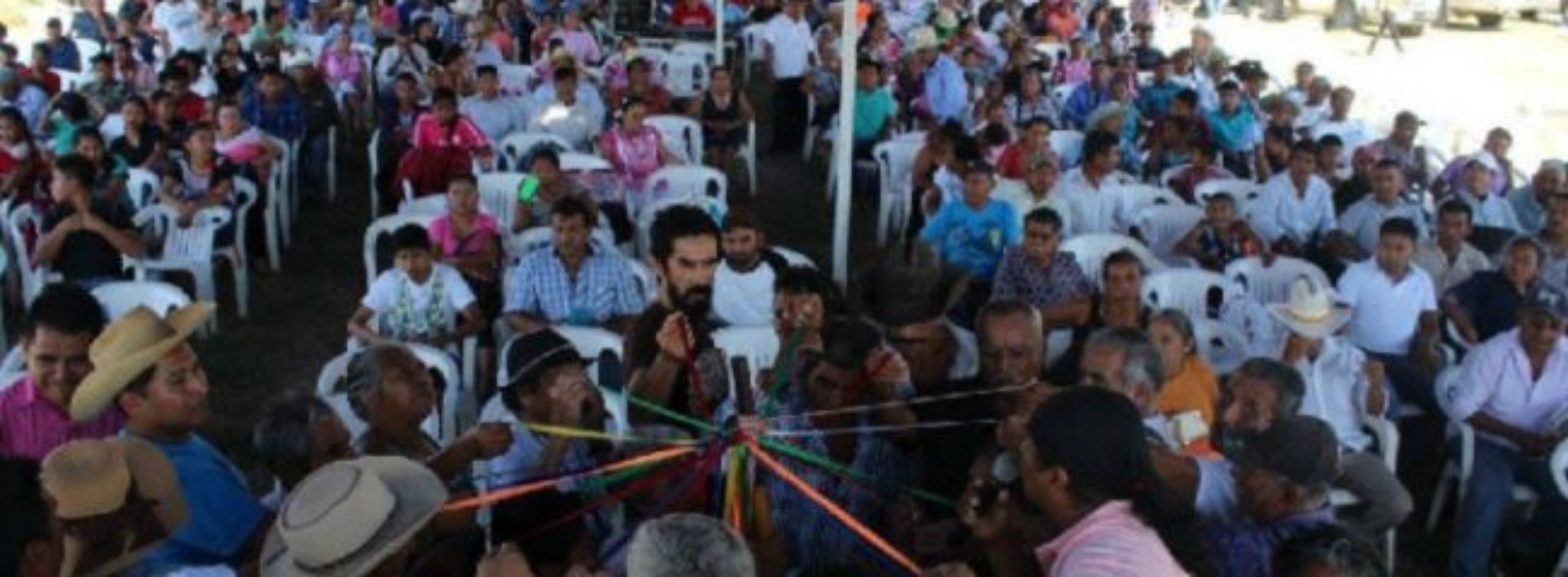 Organizaciones en Oaxaca presentan amparo contra decretos
para privatizar el agua; suman 30 en el país