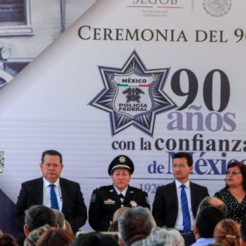 Gobierno del Estado reconoce vocación de servicio de la
Policía Federal a favor del pueblo de Oaxaca