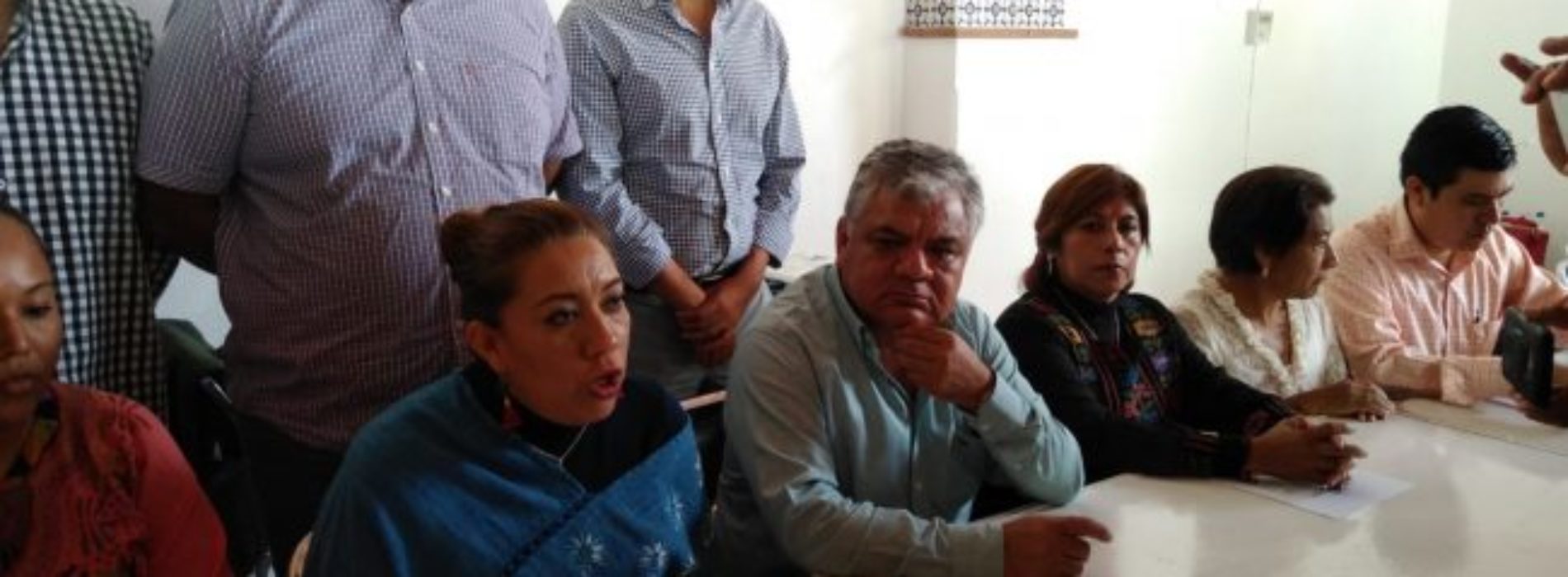Anuncia Morena en Oaxaca defensa de sus
plurinominales