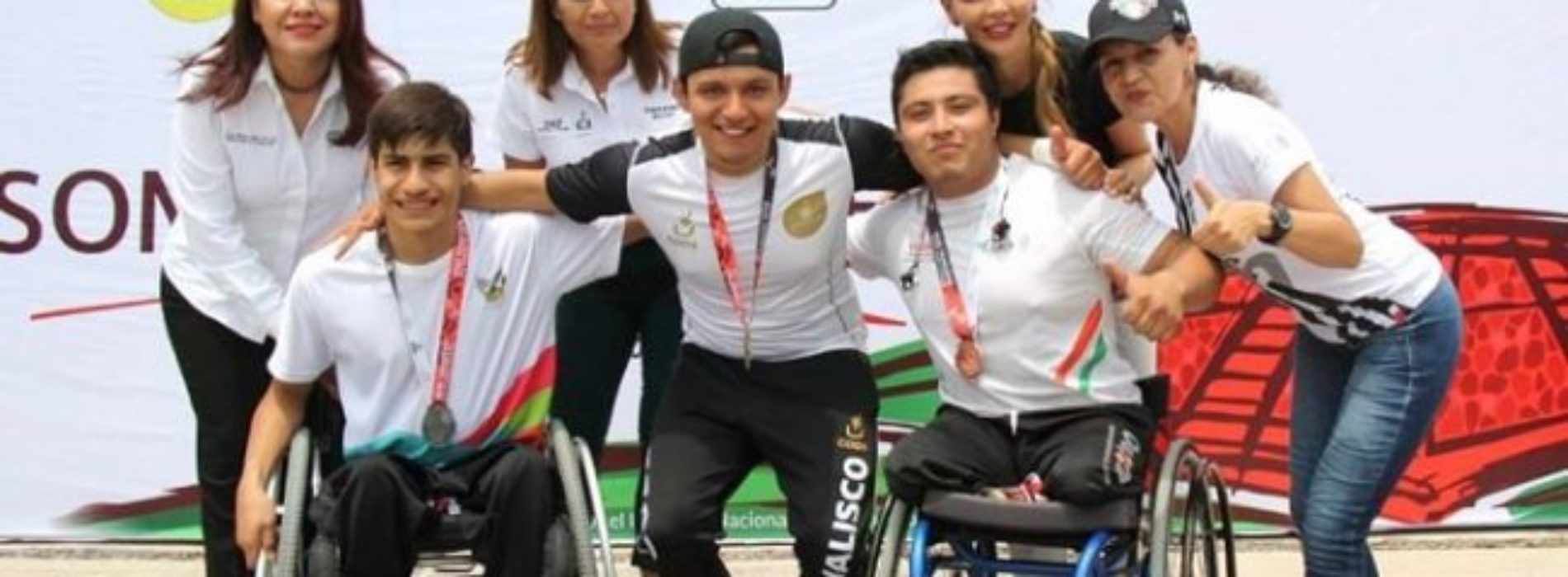 Ivette Morán de Murat acompaña a la Delegación Oaxaqueña en
la Paralimpiada Nacional 2018 en Colima