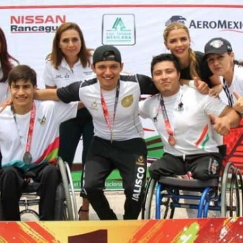Ivette Morán de Murat acompaña a la Delegación Oaxaqueña en
la Paralimpiada Nacional 2018 en Colima