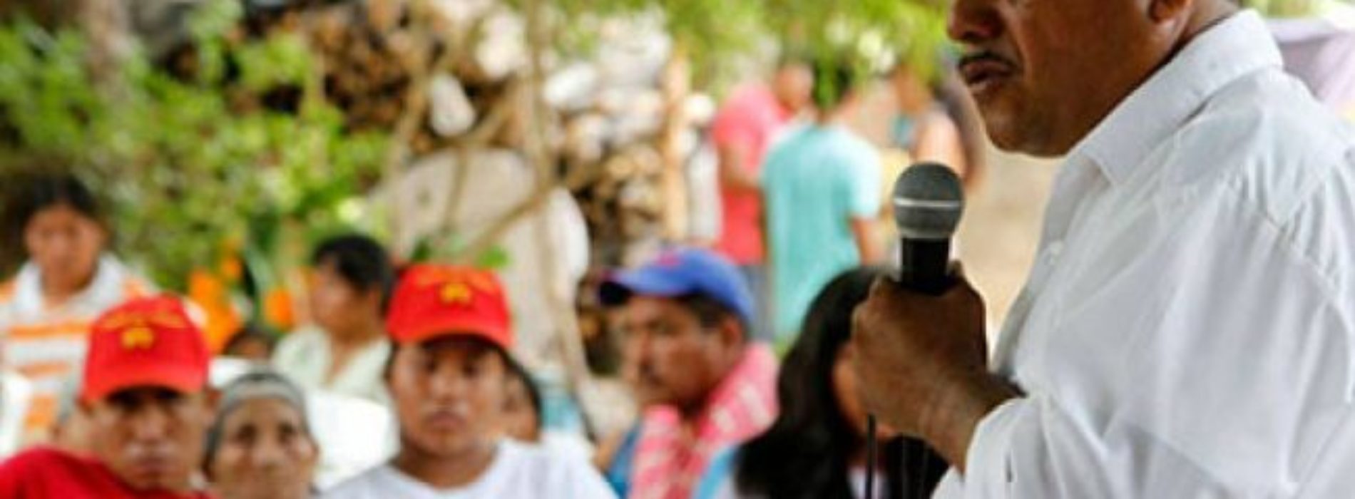 Grupo Bimbo informa sobre accidente vial donde murió alcalde
electo de Oaxaca