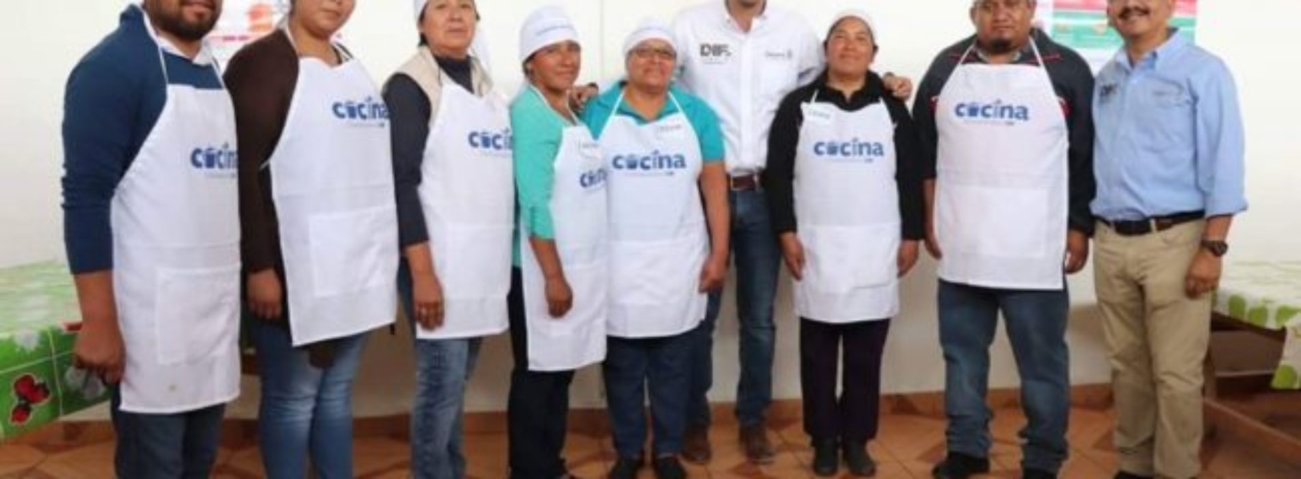 DIF Estatal Oaxaca entrega apoyos en el municipio de
Magdalena Yodocono de Porfirio Díaz