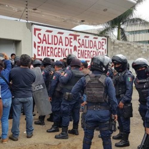Concurridas protestas de antorchistas y COPC en Ciudad
Administrativa