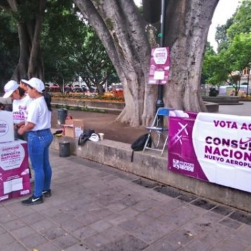 Colocan módulos en Oaxaca para consulta del nuevo
aeropuerto