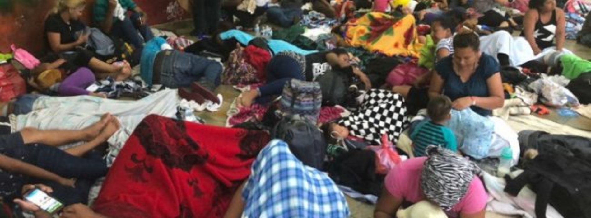 Arzobispo de Oaxaca llama a tratar dignamente a
migrantes