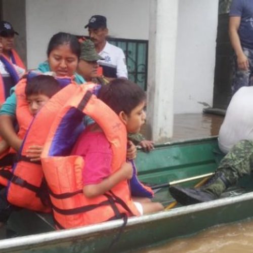 Por tormenta tropical “Vicente”, activan Plan Marina en
costa sur de Oaxaca